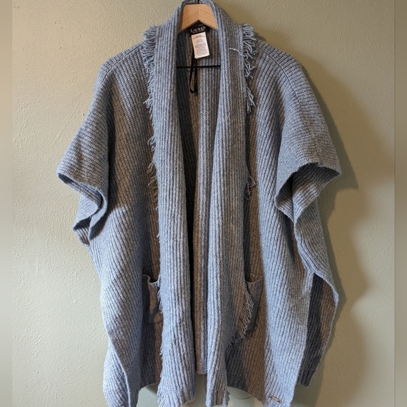 LRL Fringe Knit Kimono Wrap Poncho - Picture 3 of 9